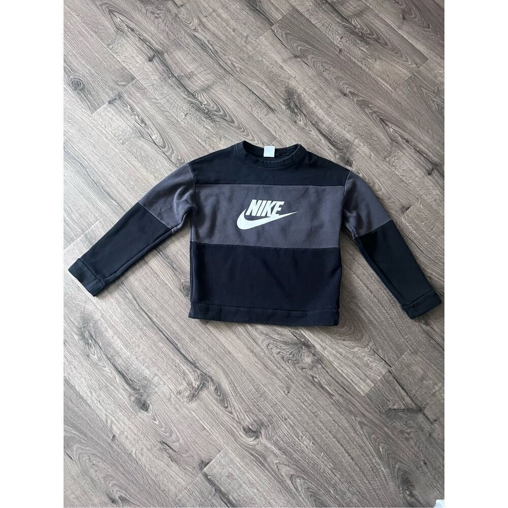 Nike Boys /Girl Sportswear French Terry Sweater size L